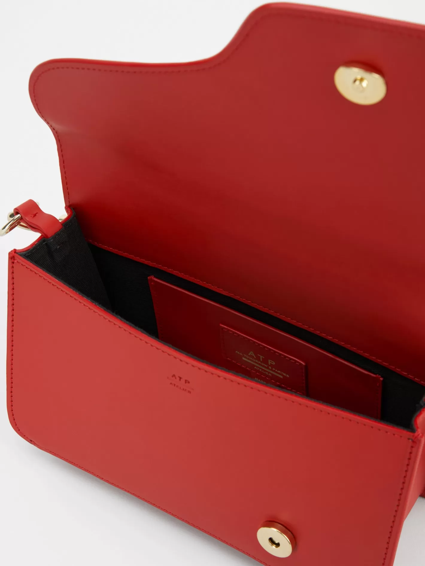 New Assisi Leather Shoulder Bag Women Crossbody Bags